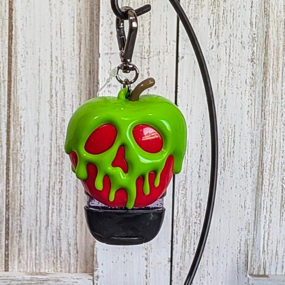 Bath & Body Works Evil Queen Poison Apple Glow in the Dark Pocket Bac Holder NWT